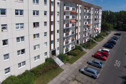 Wohnung Leipzig Lausen-Grünau - 1 Zimmer, 33 m&sup2;, 255&euro; | Angebot:26890924