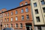 5-Zimmer-Wohnung mit Laminat, Wanne+Dusche