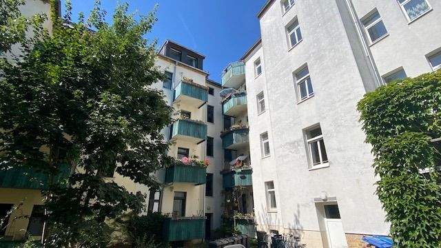 Etagenwohnung Leipzig Connewitz - 8 Zimmer, 181 m&sup2;, 450.000&euro; | Angebot:25733739
