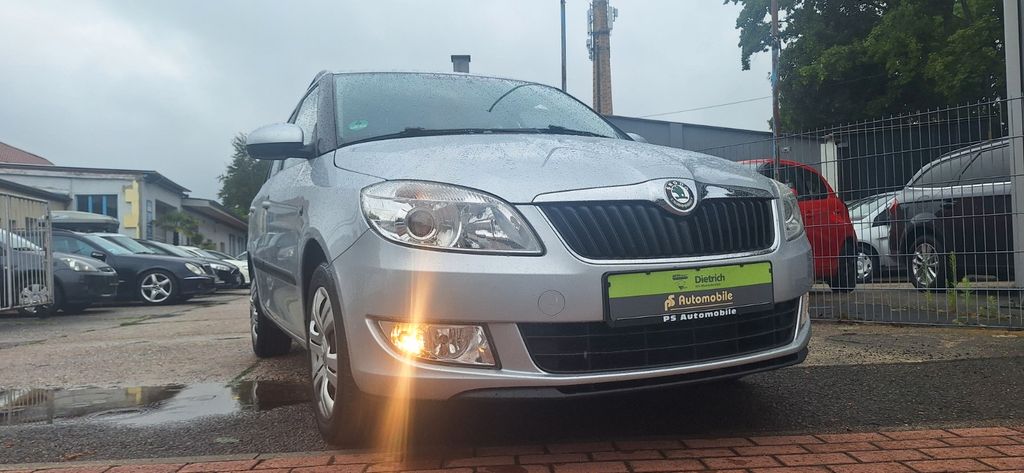 Skoda Fabia 83.985 km 5.700 &euro; Leipzig 04288