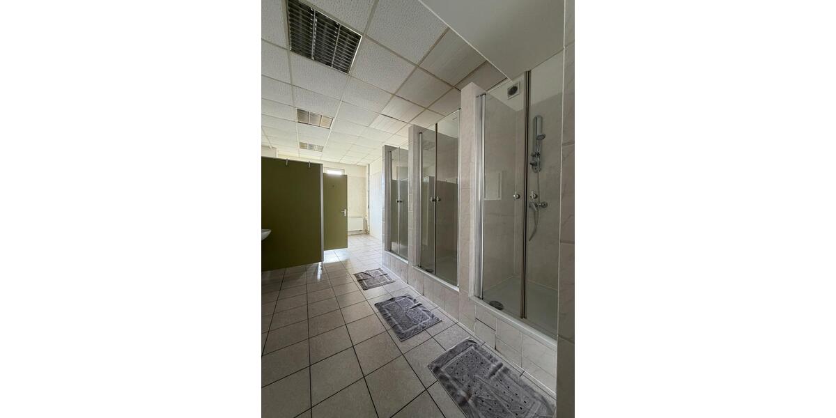 Etagenwohnung Leipzig Südwest - 4 Zimmer, 100 m&sup2;, 12&euro; | Angebot:25810287