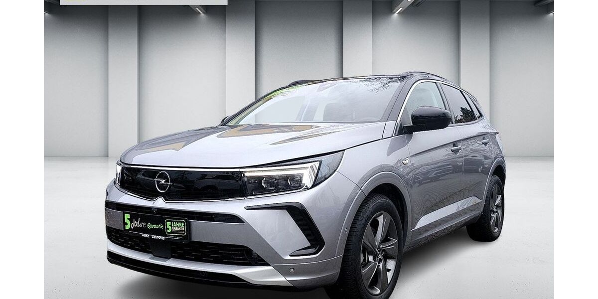 Opel Grandland (X) 10.450 km 23.500 &euro; Leipzig 04179