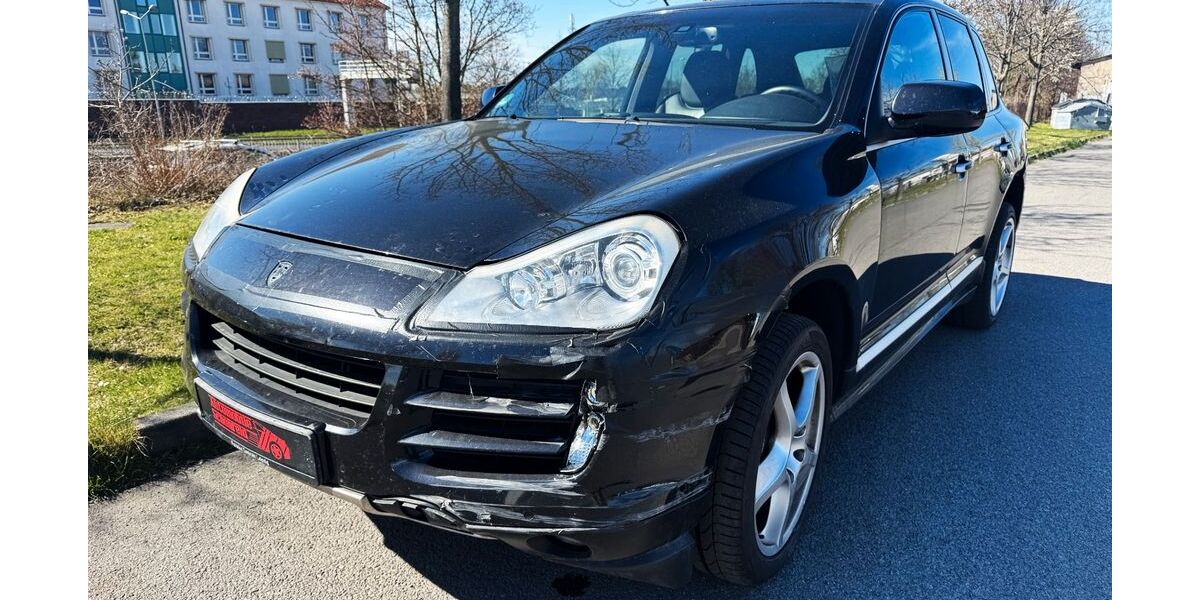 Porsche Cayenne 249.069 km 8.900 &euro; Leipzig 04129
