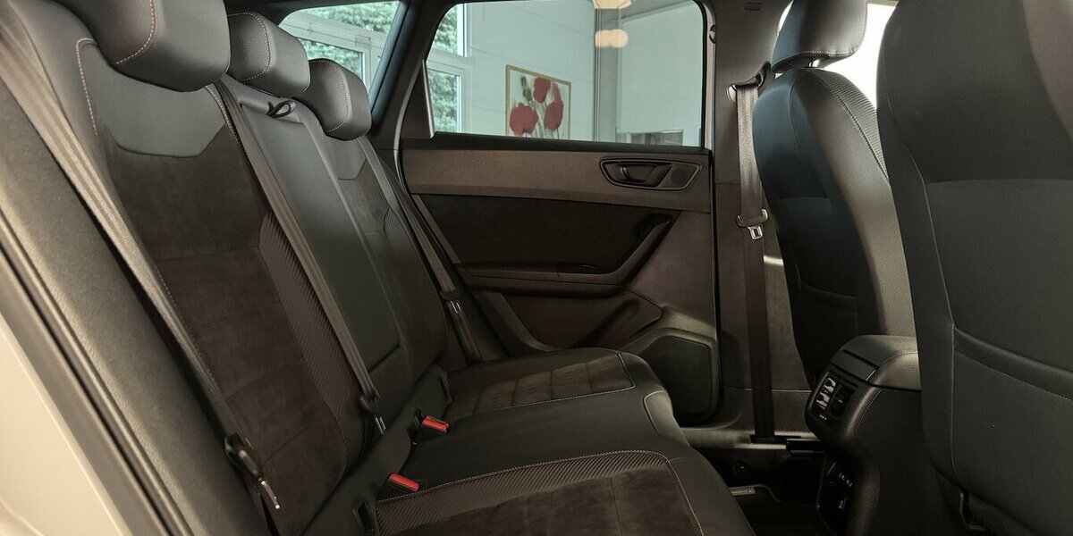 Cupra Ateca 4Drive /LED/Navi/Beats/Spur/360°/Ahk 69.951 km 26.490 &euro; Leipzig 04347