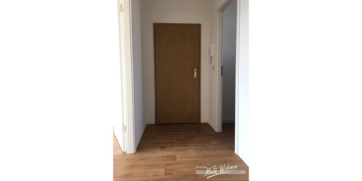 Etagenwohnung Bad Dürrenberg - 2 Zimmer, 49 m&sup2;, 308&euro; | Angebot:26085435