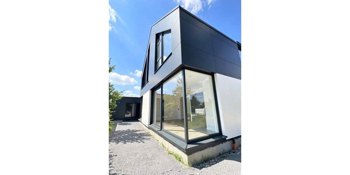 Einfamilienhaus Leipzig Seehausen - 5 Zimmer, 219 m&sup2;, 1.450.000&euro; | Angebot:25770649