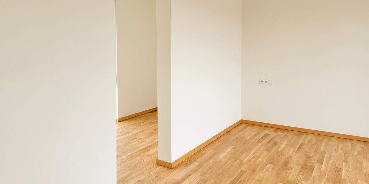 Doppelhaushälfte Zwenkau - 5 Zimmer, 157 m&sup2;, 2.435&euro; | Angebot:25834933