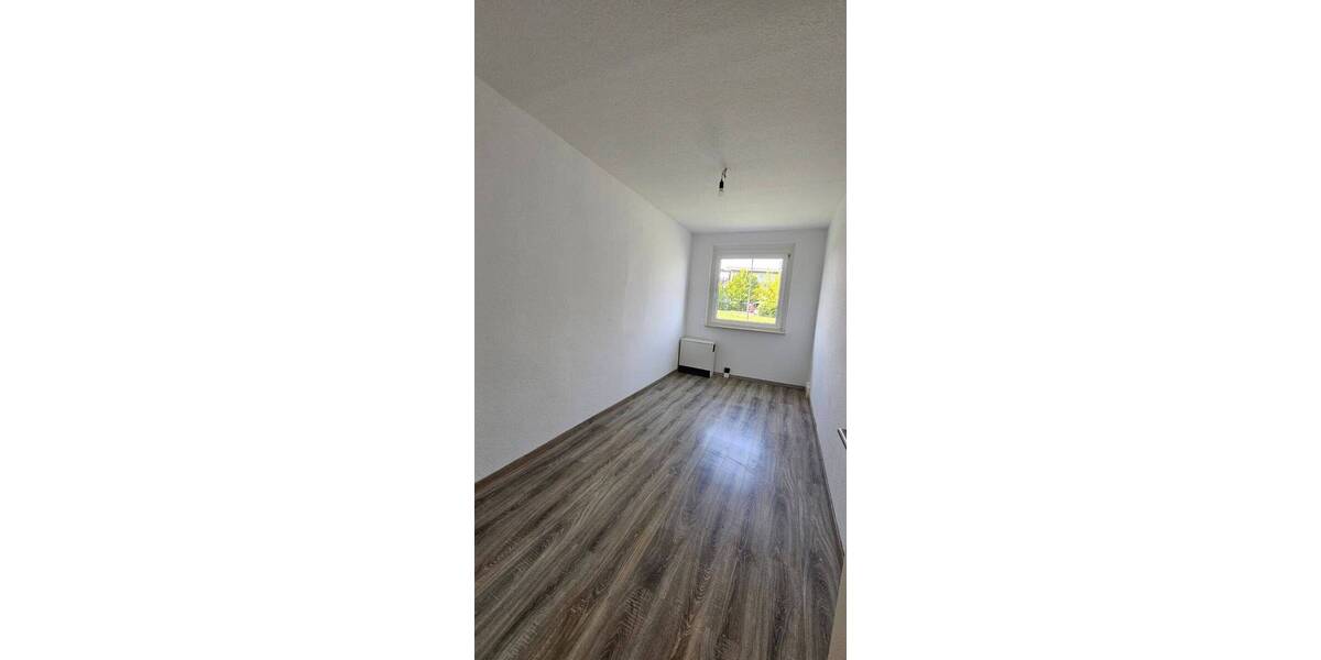 Etagenwohnung Eilenburg Eilenburg-Berg - 3 Zimmer, 58 m&sup2;, 300&euro; | Angebot:26489268