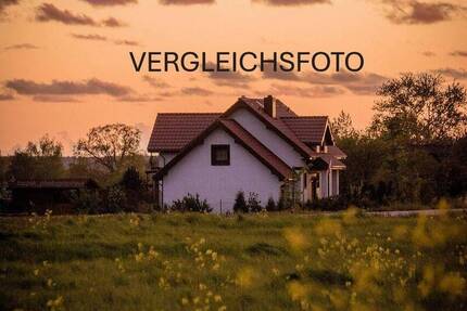 Doppelhaus mit Charme und großem Grundstück am Stadtrand von Leipzig ! 1 zimmer