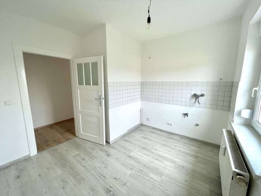 Wohnung zum Mieten in Bitterfeld 390,33 € 60.05 m²