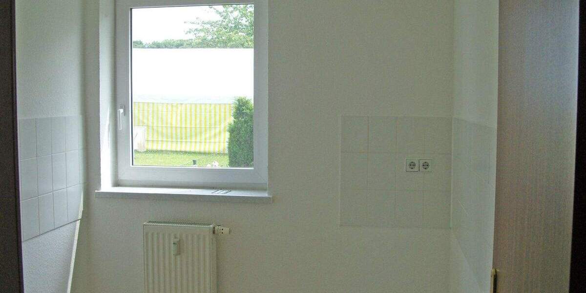 Etagenwohnung Markranstädt OT Kulkwitz Kulkwitz - 4 Zimmer, 61 m&sup2;, 90.000&euro; | Angebot:25698224