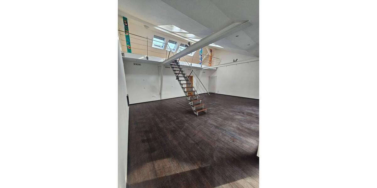 Etagenwohnung Leipzig Zentrum-Südost - 3 Zimmer, 184 m&sup2;, 1.478&euro; | Angebot:25899477