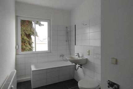 Wohnung Kitzscher - 4 Zimmer, 74 m&sup2;, 505&euro; | Angebot:25473964