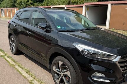Hyundai TUCSON 127.290 km 14.500 &euro; Kabelsketal 06184