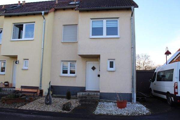 Mehrfamilienhaus, Wohnhaus Pegau - 5 Zimmer, 141 m&sup2;, 350.000&euro; | Angebot:25662446