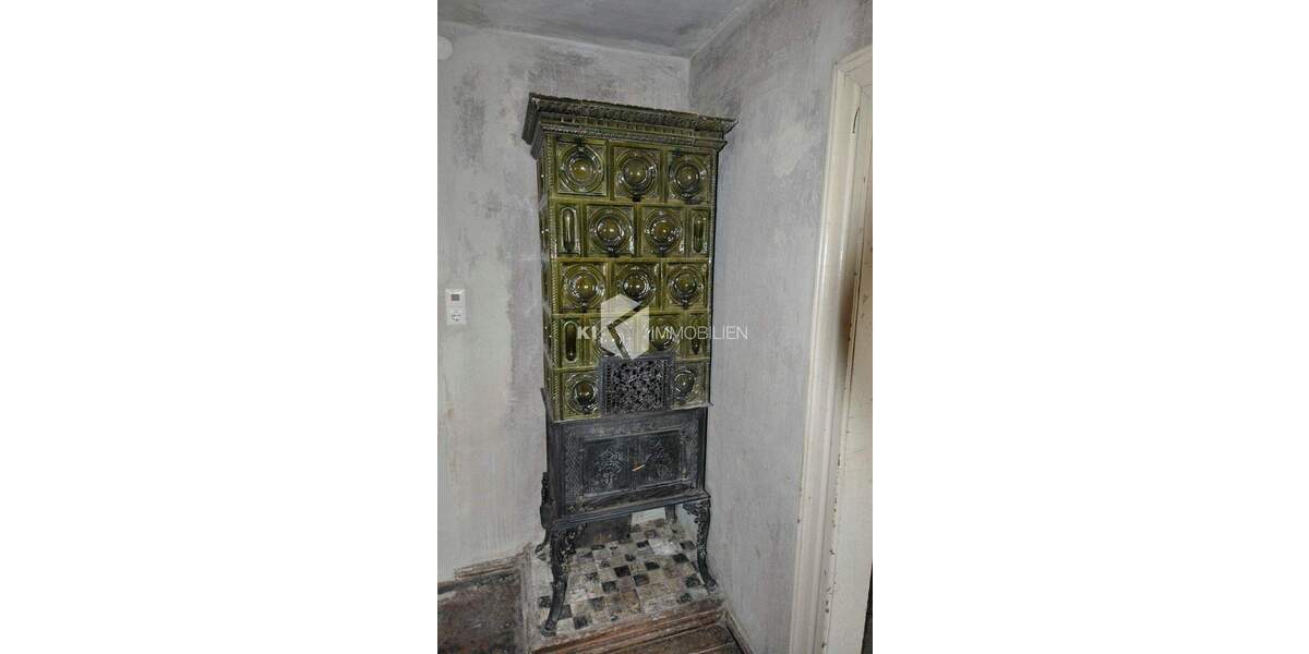 Reihenmittelhaus Regis-Breitingen Breitingen - 7 Zimmer, 120 m&sup2;, 58.000&euro; | Angebot:25672475