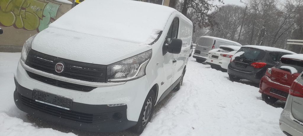 Fiat Talento 189.000 km 5.990 &euro; Leipzig 04158