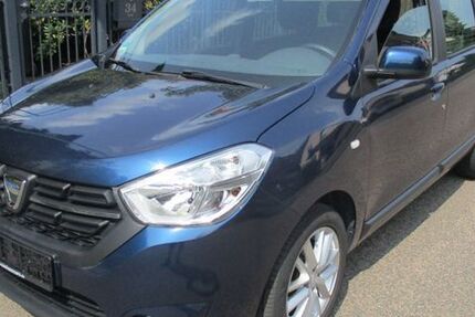 Dacia Lodgy 114.000 km 9.500 &euro; Naunhof 04683