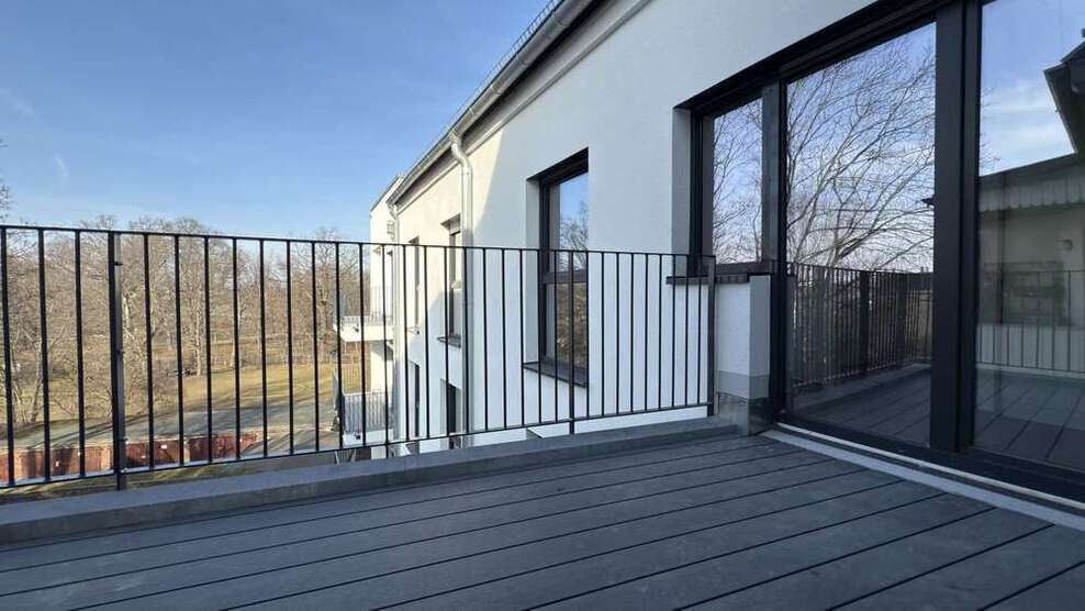 Wohnung zum Mieten in Leipzig 1.600 € 98.73 m²