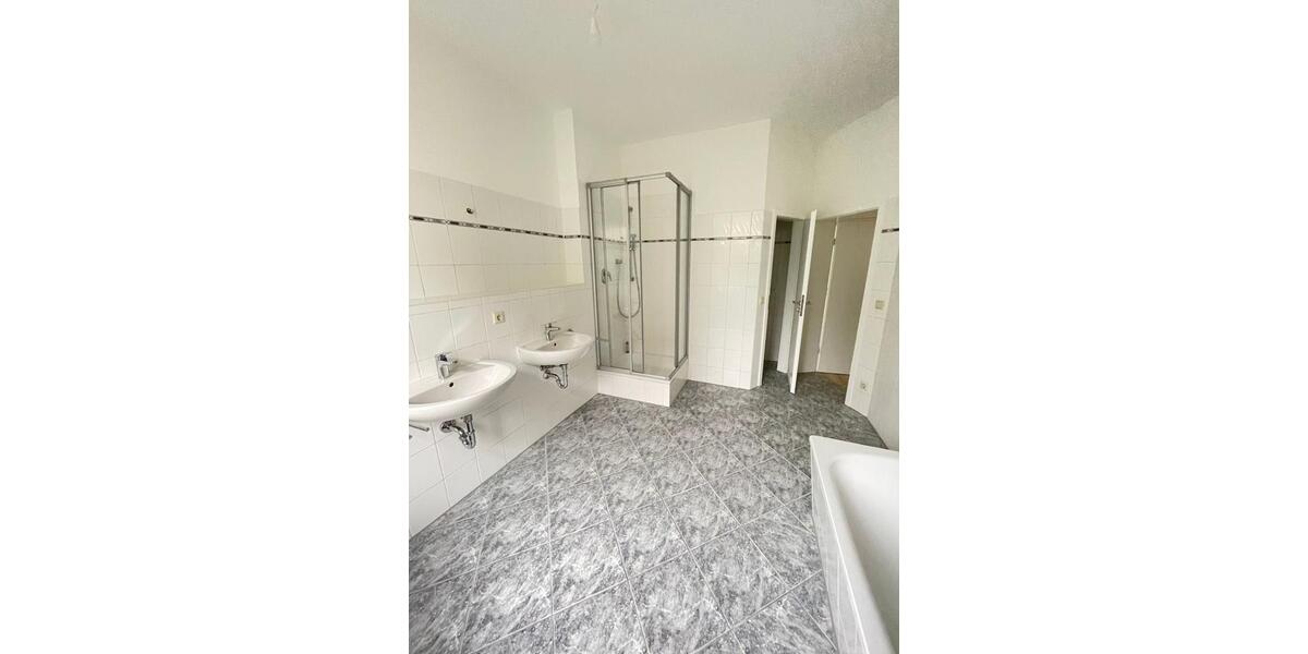 Etagenwohnung Leipzig Südwest - 3 Zimmer, 82 m&sup2;, 672&euro; | Angebot:25486993