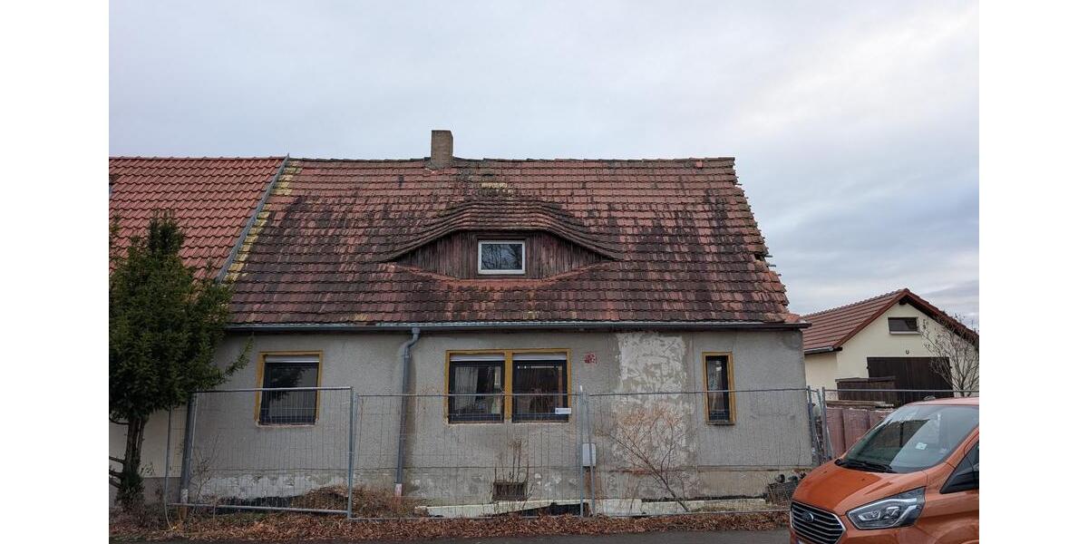 Doppelhaushälfte Zwenkau - 5 Zimmer, 150 m&sup2;, 180.000&euro; | Angebot:26358240