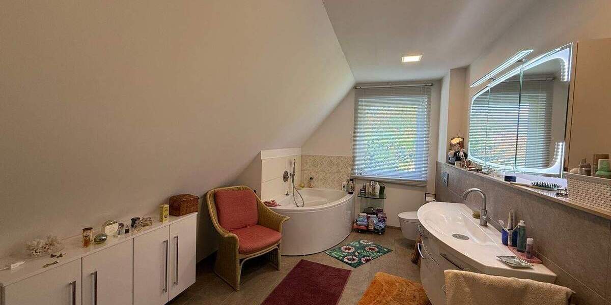 Mehrfamilienhaus, Wohnhaus Leipzig Böhlitz-Ehrenberg - 6 Zimmer, 177 m&sup2;, 549.000&euro; | Angebot:23963236