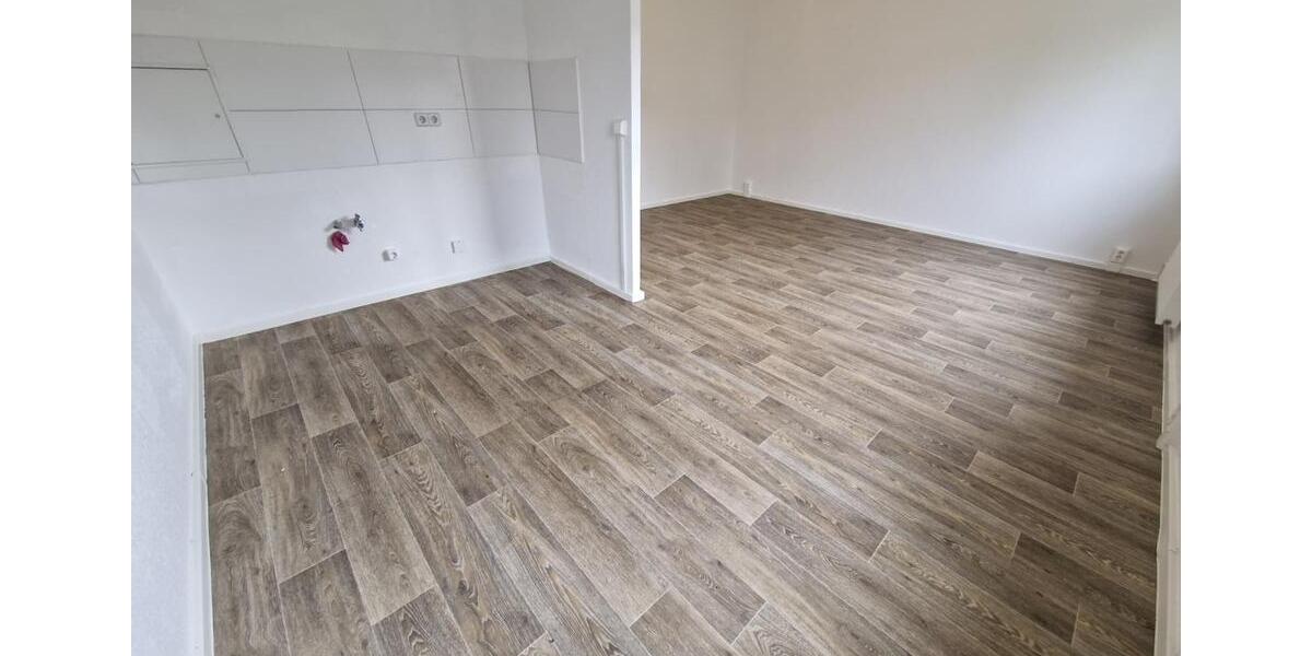 Etagenwohnung Leipzig West - 1 Zimmer, 33 m&sup2;, 326&euro; | Angebot:26419890