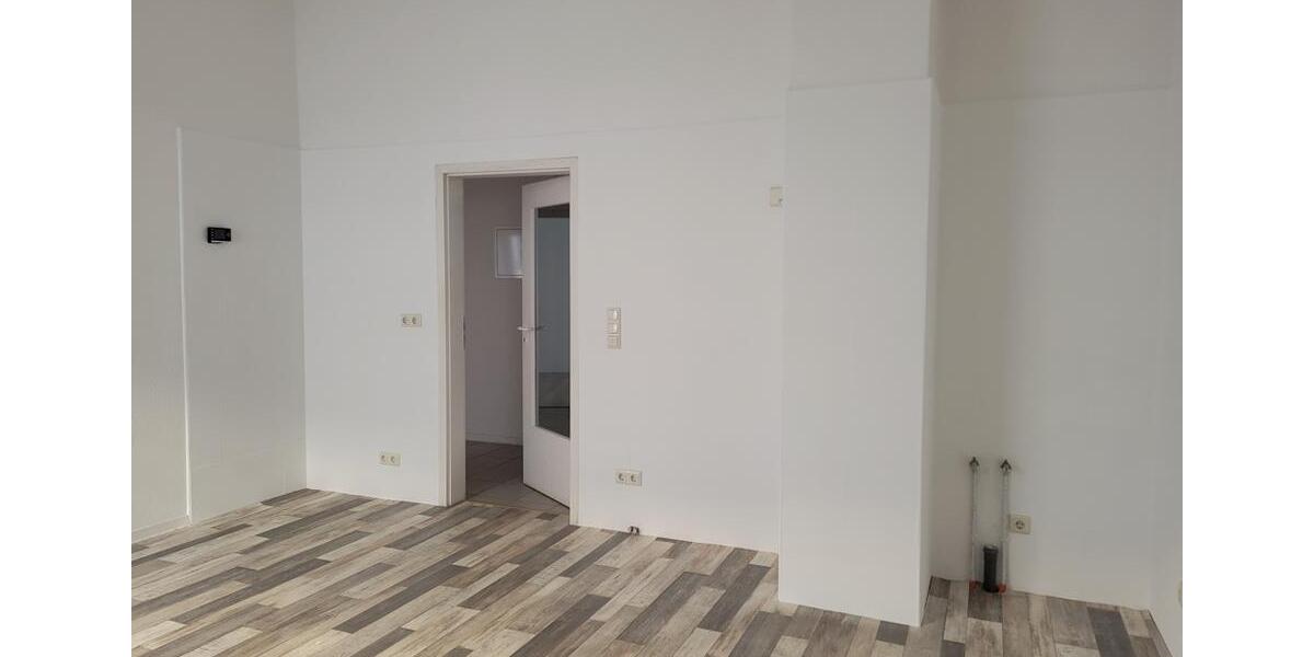 Erdgeschoßwohnung Wurzen - 3 Zimmer, 72 m&sup2;, 505&euro; | Angebot:25751107