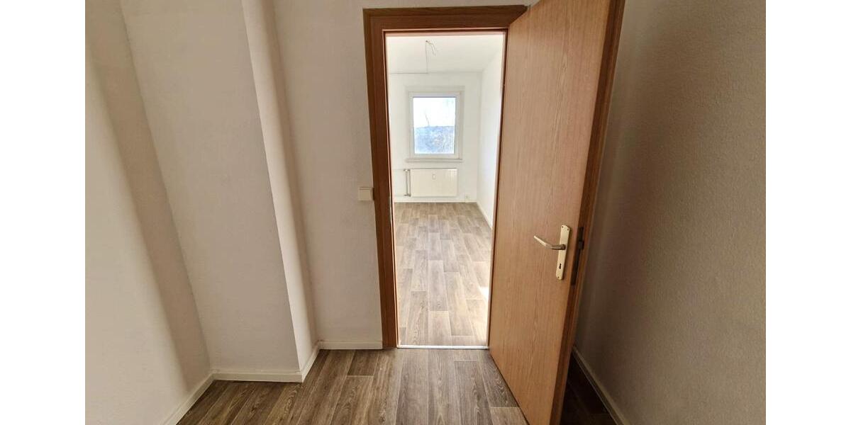 Etagenwohnung Leipzig West - 4 Zimmer, 90 m&sup2;, 731&euro; | Angebot:25322160