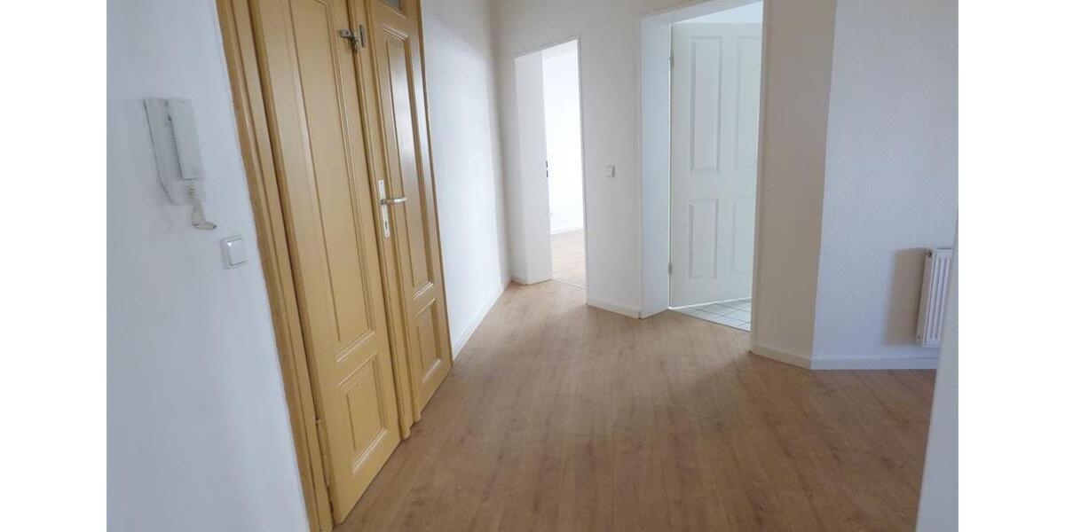 Familien aufgepasst!!! - 3-Raum Whg. in Gohlis, Bad mit Fenster, Wanne, helle Wohnküche! 3 zimmer