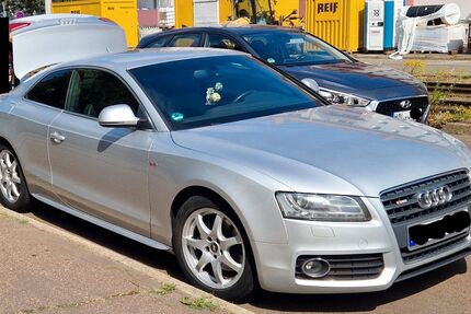 Audi A5 92.000 km 9.900 € Halle 06128