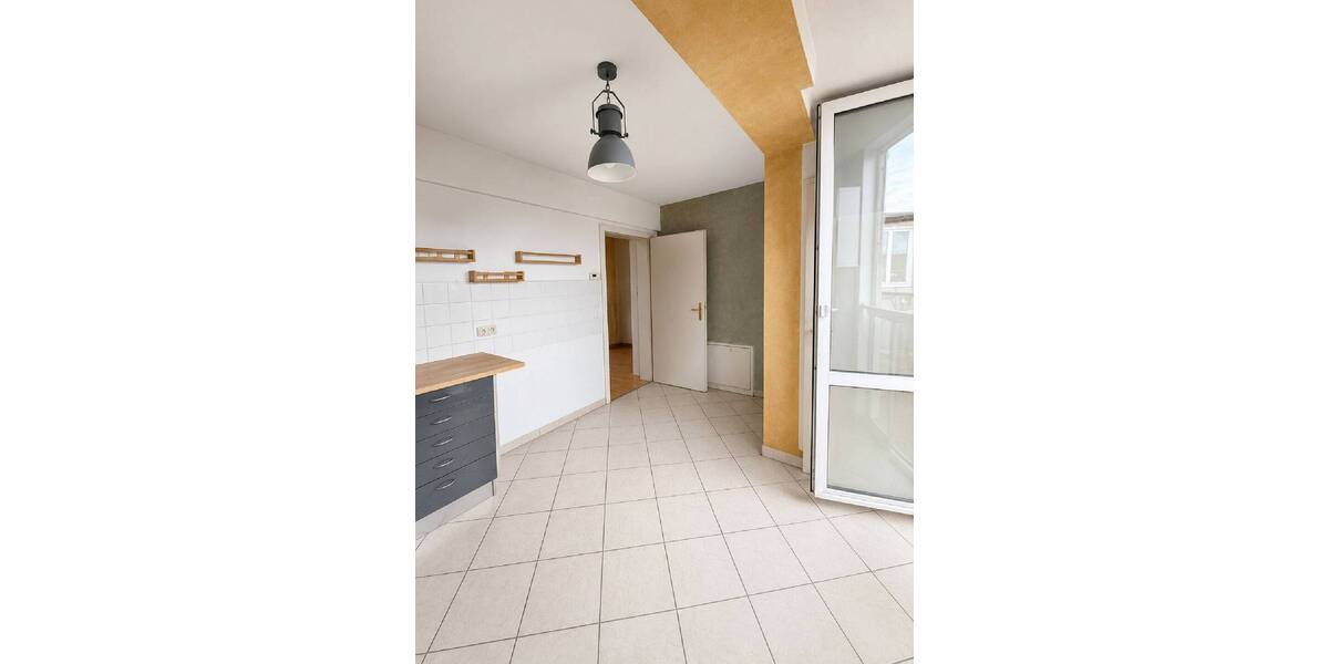Etagenwohnung Leipzig Neustadt-Neuschönefeld - 2 Zimmer, 76 m&sup2;, 636&euro; | Angebot:26672989