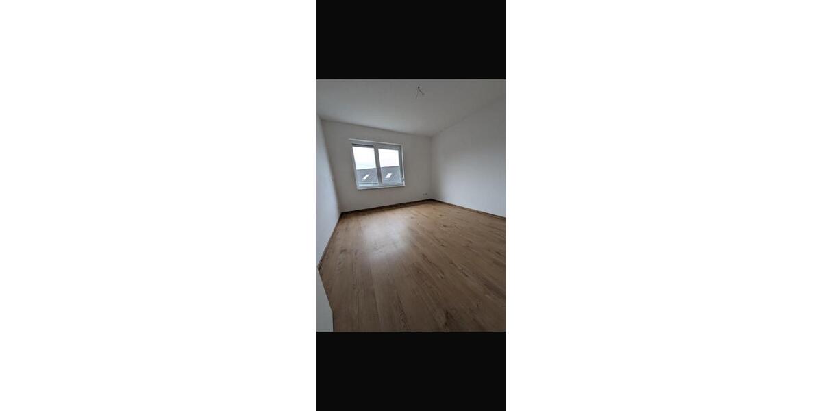 Reihenhaus Delitzsch - 4 Zimmer, 102 m&sup2;, 1.650&euro; | Angebot:25056173