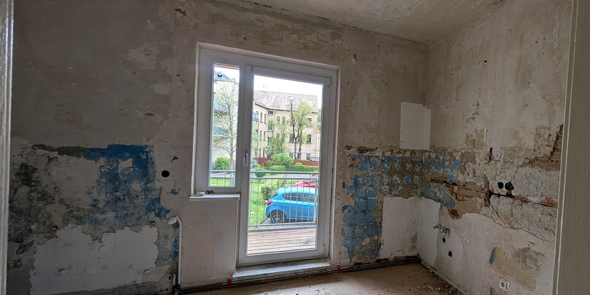 IN SANIERUNG + WAHREN + 3 RAUM WOHNUNG + HOCHPARTERRE + BALKON - Erdgeschoßwohnung Leipzig-Wahren Wahren | Angebot:26232683
