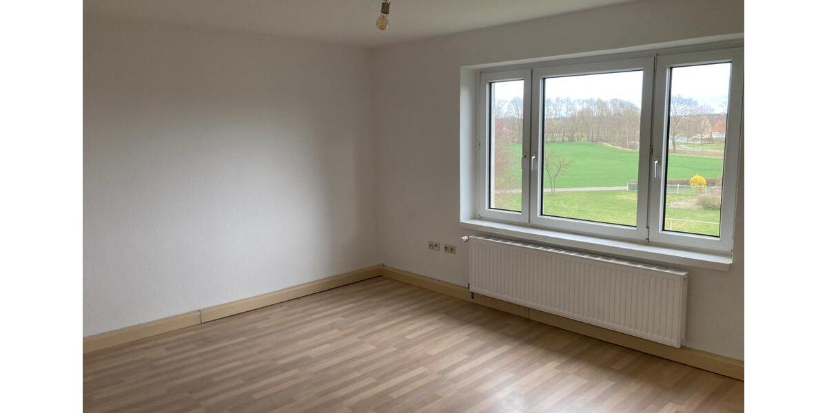 Etagenwohnung Borna - 3 Zimmer, 68 m&sup2;, 450&euro; | Angebot:26339651