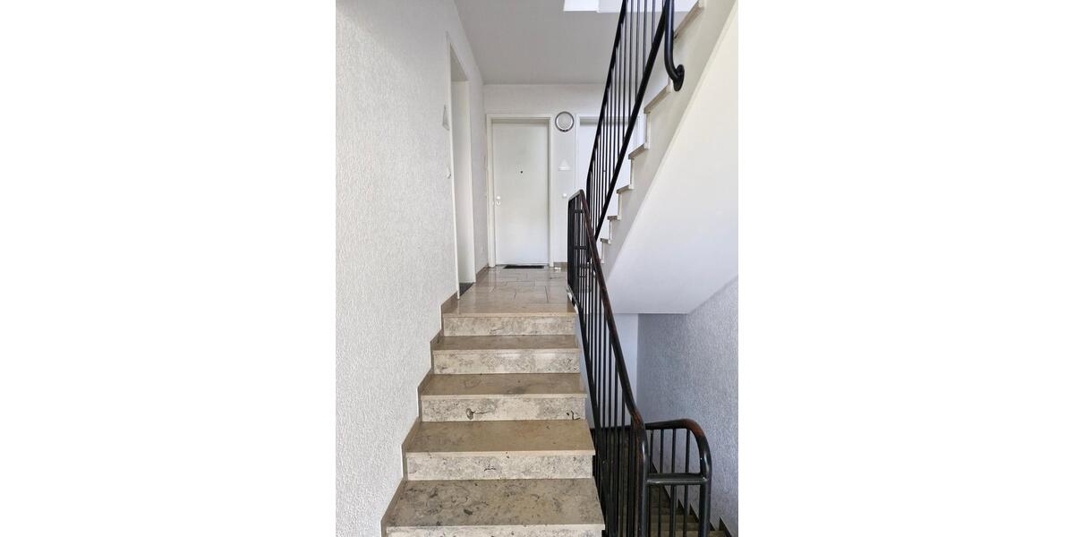 Dachgeschoßwohnung Markkleeberg - 2 Zimmer, 64 m&sup2;, 670&euro; | Angebot:26531999