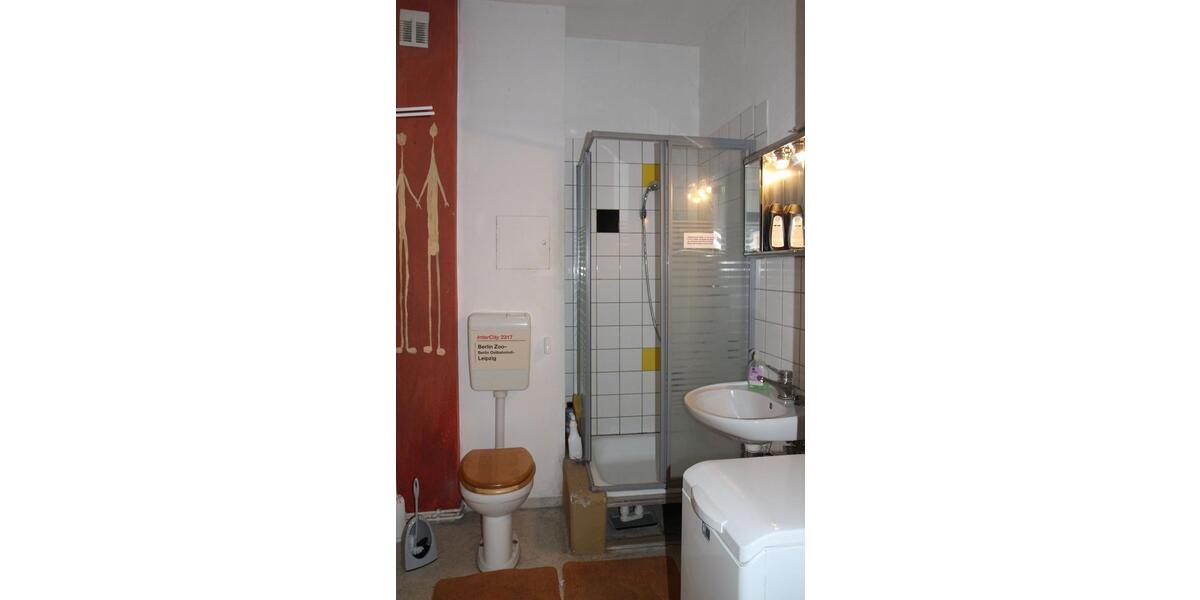 Etagenwohnung Leipzig Nordwest - 1 Zimmer, 9 m&sup2;, 270&euro; | Angebot:25832807