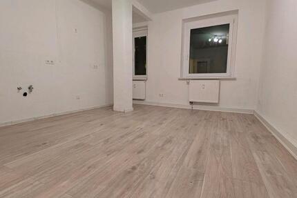 Schöne 2 Raum Wohnung im Erdgeschoss 2 zimmer
