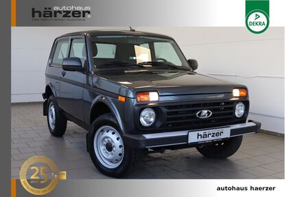 Lada Niva 12.008 km 16.990 &euro; Schkopau 06258