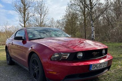 Ford Mustang 184.000 km 12.000 &euro; Leipzig 04229