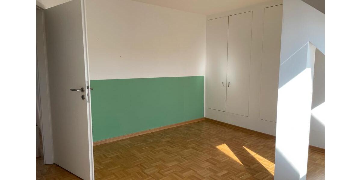 Dachgeschoßwohnung Markkleeberg - 3 Zimmer, 68 m&sup2;, 820&euro; | Angebot:26251945