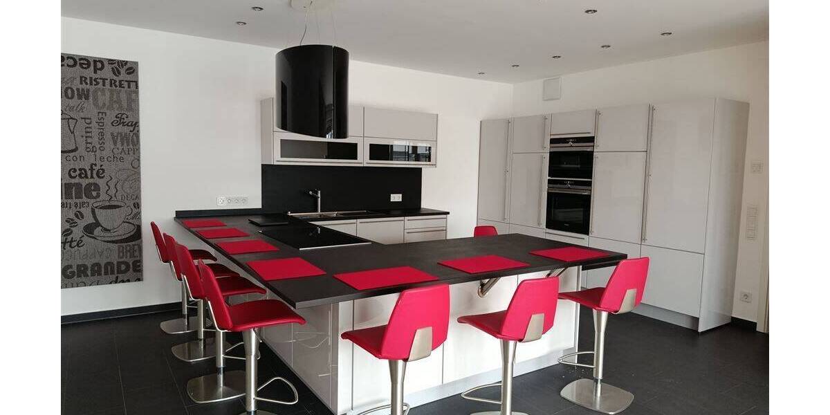 Etagenwohnung Zwenkau - 3 Zimmer, 108 m&sup2;, 1.499&euro; | Angebot:26308337