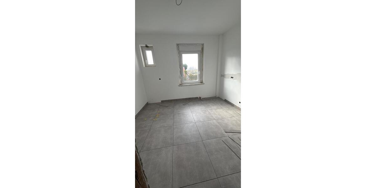 Etagenwohnung Leipzig Südwest - 3 Zimmer, 75 m&sup2;, 750&euro; | Angebot:25486658