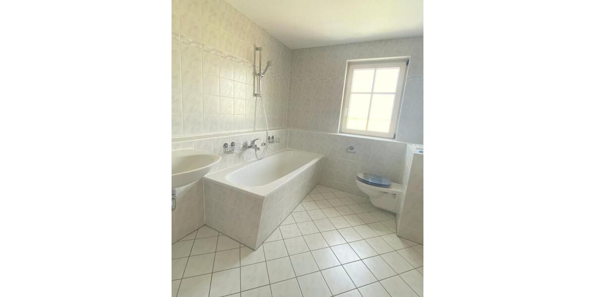 Dachgeschoßwohnung Leipzig Nord - 2 Zimmer, 65 m&sup2;, 620&euro; | Angebot:25720227