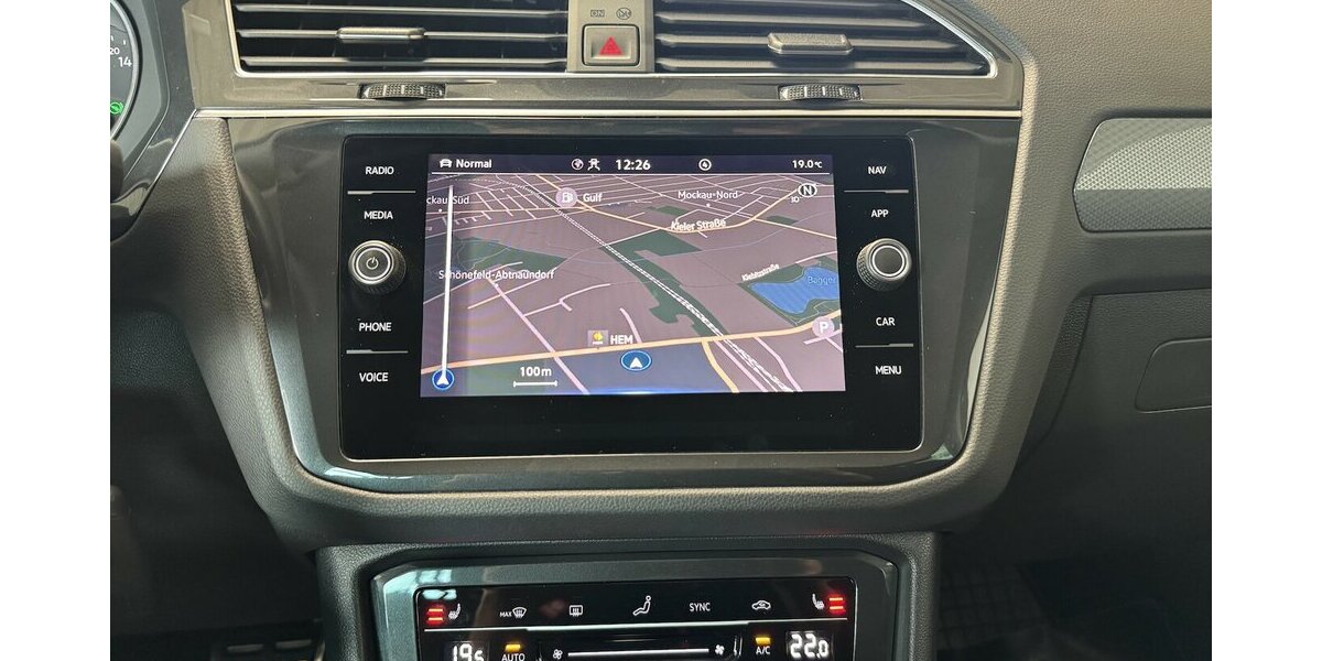 VW Tiguan 1.5 DSG/Led/Navi/Spur/ACC/Garantie 2027 40.000 km 26.490 &euro; Leipzig 04347