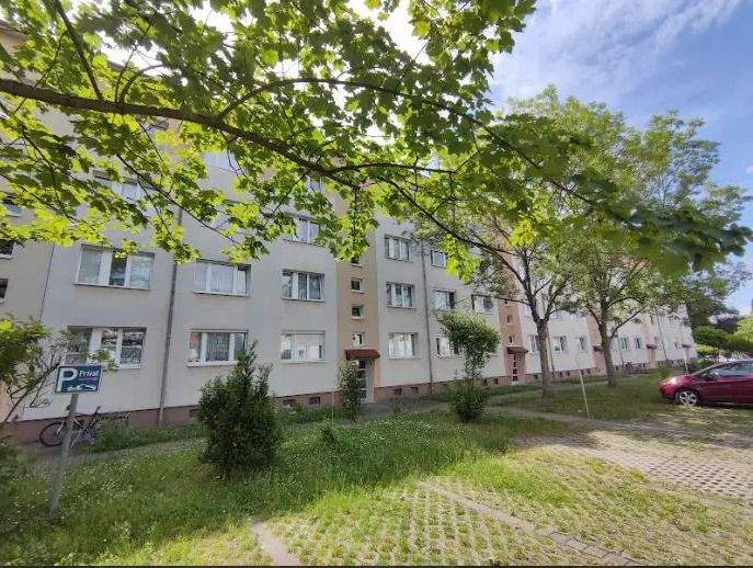 Etagenwohnung Zwenkau - 4 Zimmer, 75 m&sup2;, 141.000&euro; | Angebot:25685933