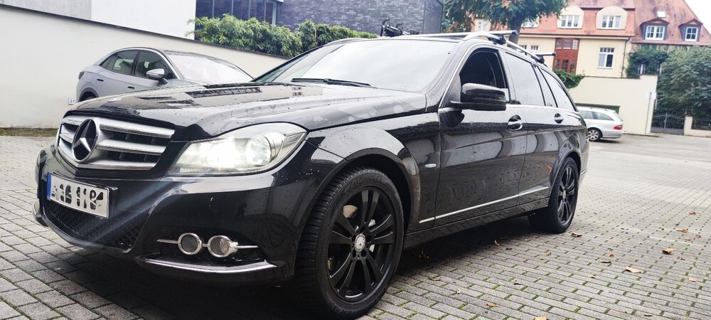 Mercedes-Benz C220 398.000 km 6.600 € Leipzig 04109
