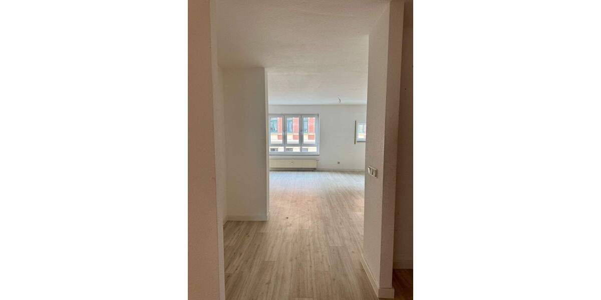 Etagenwohnung Leipzig Altlindenau - 3 Zimmer, 73 m&sup2;, 230.000&euro; | Angebot:25736559