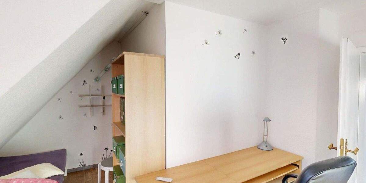 Einfamilienhaus Borna - 5 Zimmer, 145 m&sup2;, 325.000&euro; | Angebot:25738699