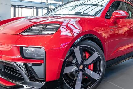 Porsche Macan 8.900 km 112.800 &euro; Leipzig 04356